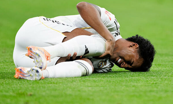 Lutut Berbunyi 'Krek' Saat Olahraga? Jangan Anggap Sepele — Ini Bisa Jadi Cedera ACL